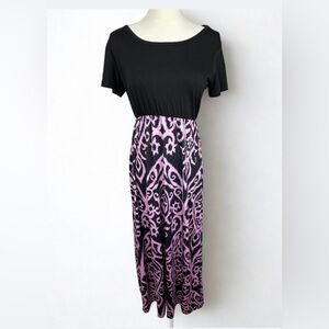 💜 5/$20 Black and Pink Patterned Maxi Dress Size S